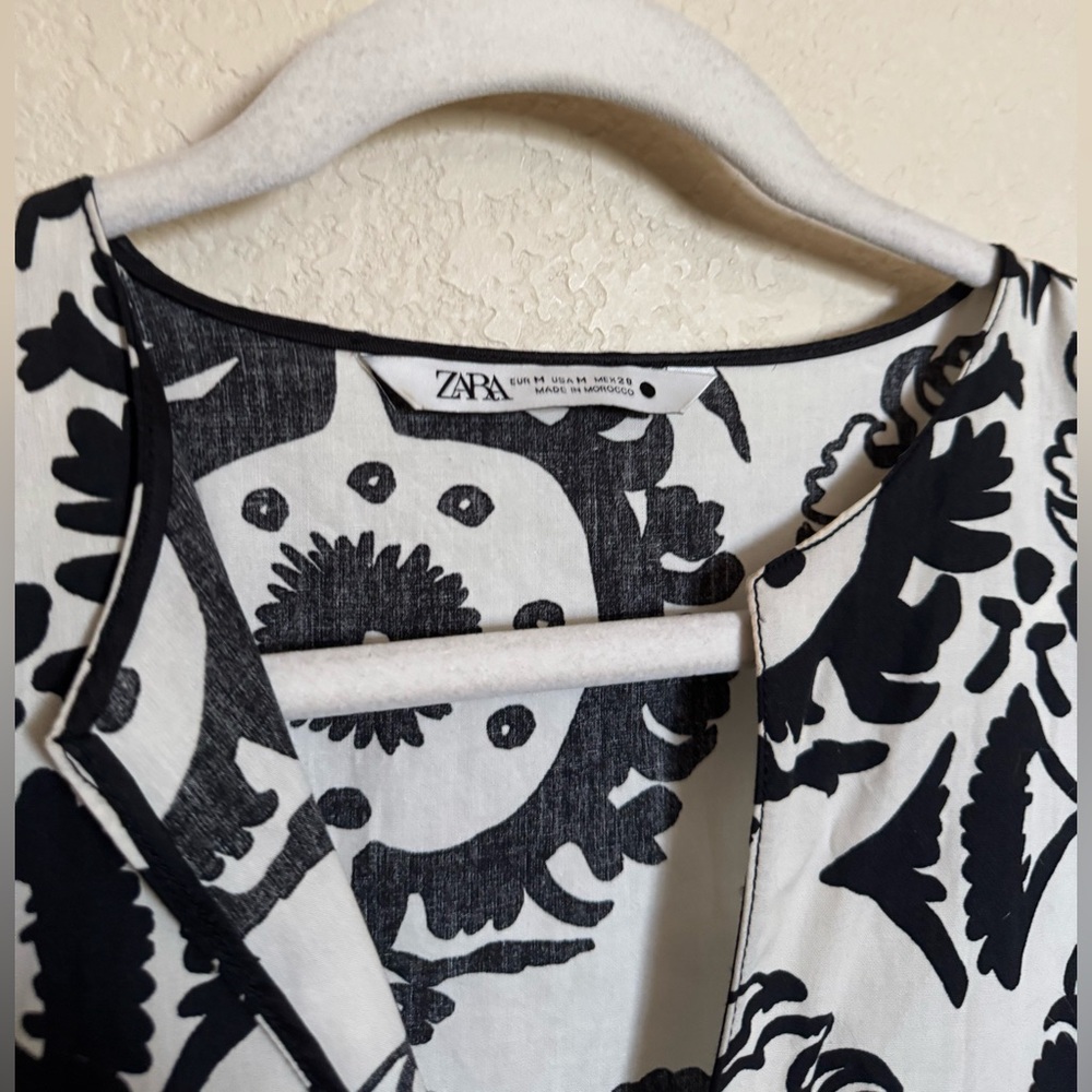 Zara Kaftan‎ Aztec Print Midi Dress Sz Medium Black White Ibiza Cover Up - Picture 5 of 7